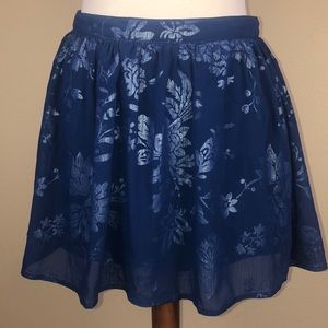 Abercrombie & Fitch Blue with Silver Metallic Floral Mini Skirt - Size Small